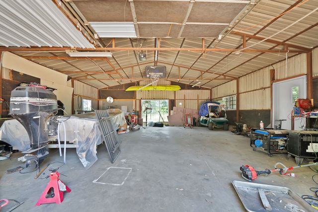 305 W Bethesda Road, Burleson, TX 76028