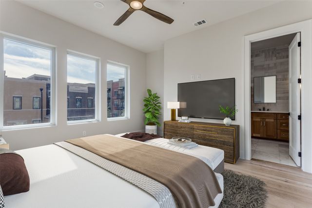 250 E Dallas Road 114, Grapevine, TX 76051