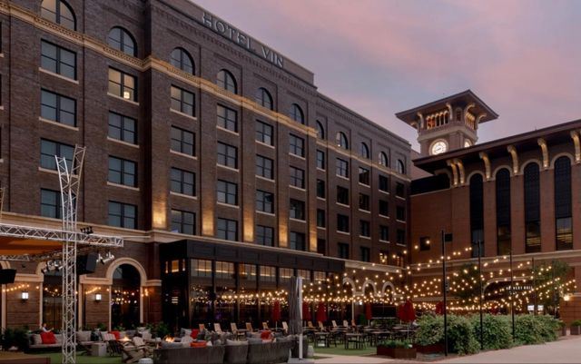 250 E Dallas Road 114, Grapevine, TX 76051