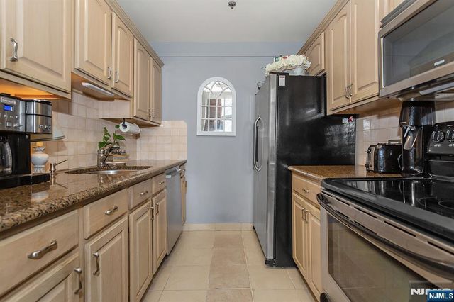 262 Main 203, Little Falls, NJ 07424