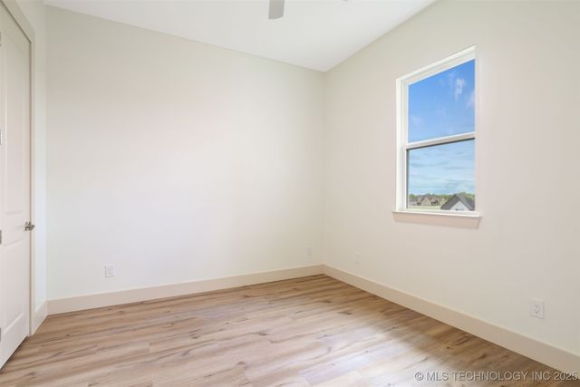 211 Vaughn Lane, Calera, OK 74730