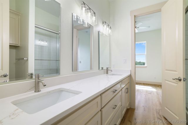 211 Vaughn Lane, Calera, OK 74730