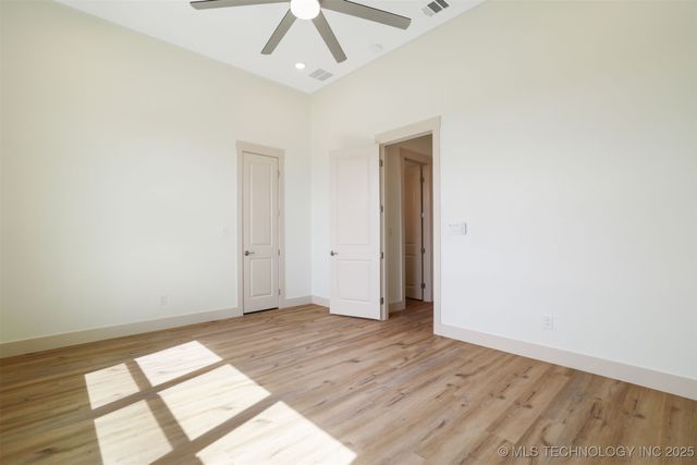 211 Vaughn Lane, Calera, OK 74730