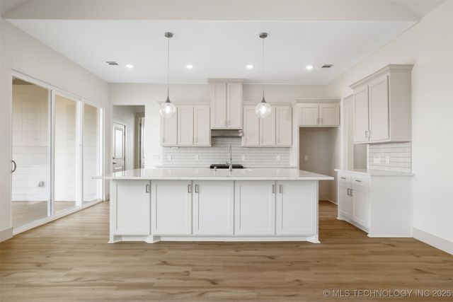 211 Vaughn Lane, Calera, OK 74730