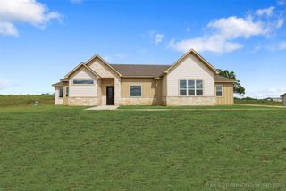 211 Vaughn Lane, Calera, OK 74730