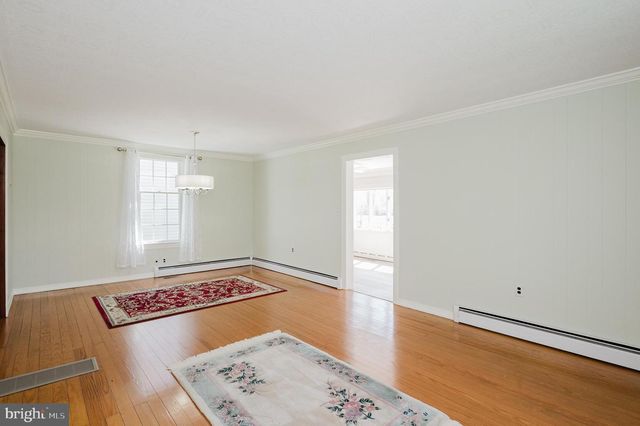 6 W KINGSTON PARK LN, Baltimore, MD 21220