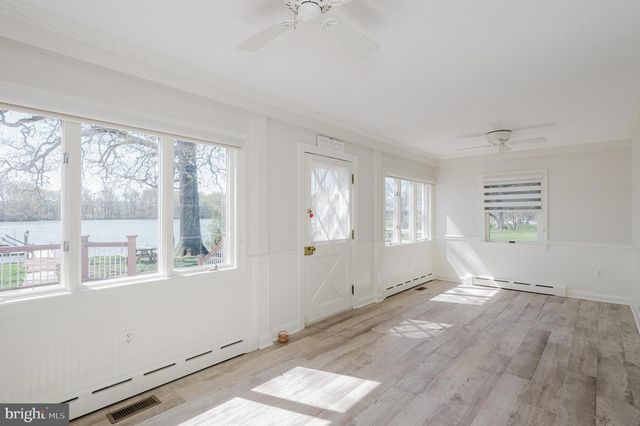 6 W KINGSTON PARK LN, Baltimore, MD 21220