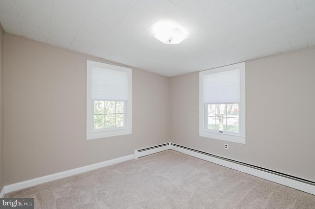 6 W KINGSTON PARK LN, Baltimore, MD 21220