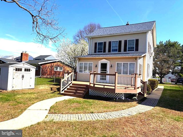 6 W KINGSTON PARK LN, Baltimore, MD 21220