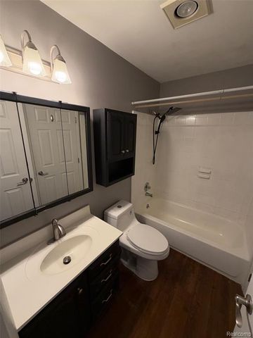 24525 Jamestowne Road, Novi, MI 48375