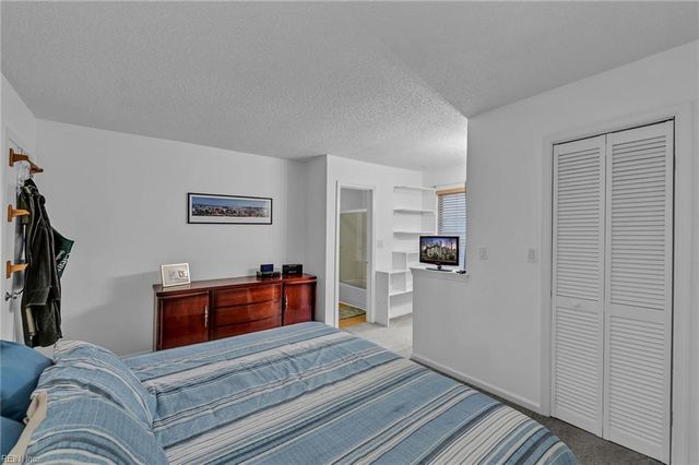 2317 Cretan CT, Virginia Beach, VA 23454