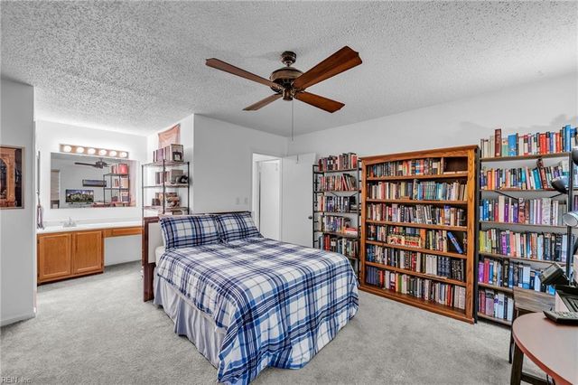 2317 Cretan CT, Virginia Beach, VA 23454