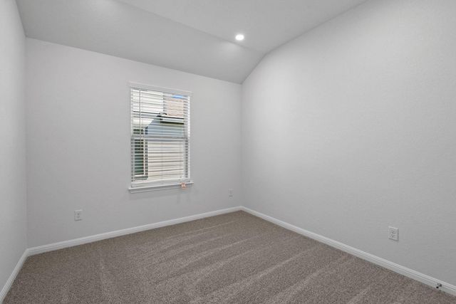 133 Hatari TRL, Jarrell, TX 76537