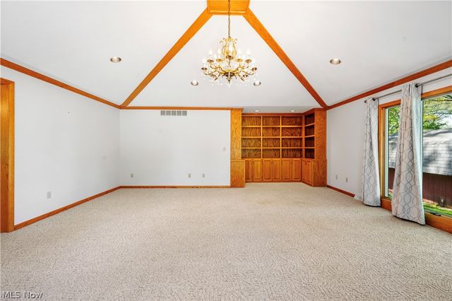 3720 Brookside Drive, Norton, OH 44203