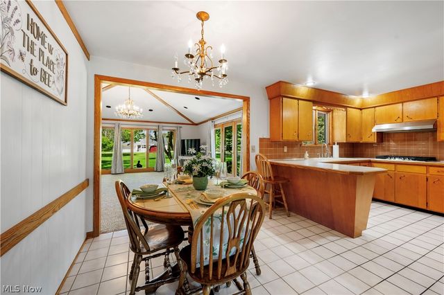 3720 Brookside Drive, Norton, OH 44203