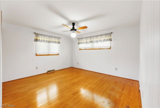 3720 Brookside Drive, Norton, OH 44203