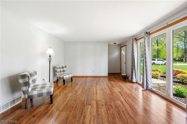 3720 Brookside Drive, Norton, OH 44203