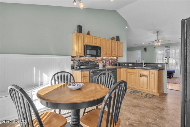 147 Watersfield Road, Leland, NC 28451