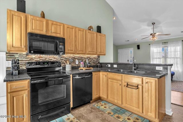 147 Watersfield Road, Leland, NC 28451