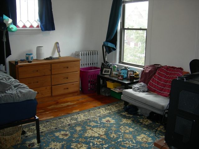66 Fruit St, Worcester, MA 01609