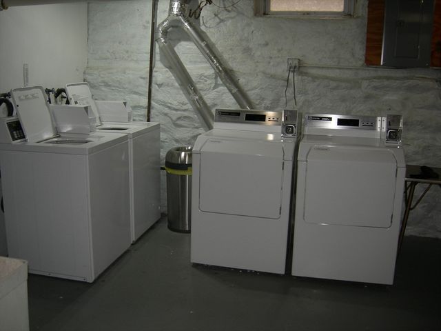 66 Fruit St, Worcester, MA 01609