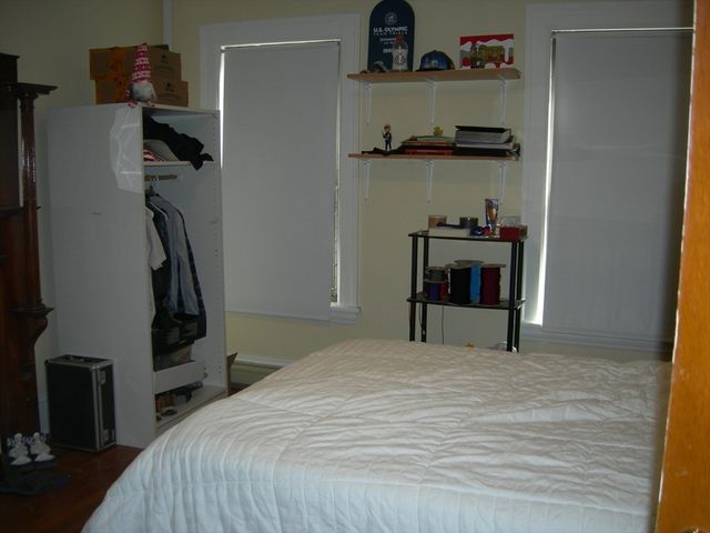 66 Fruit St, Worcester, MA 01609