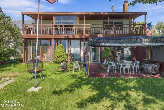 9325 Dixie Hwy Highway, Anchorville, MI 48023