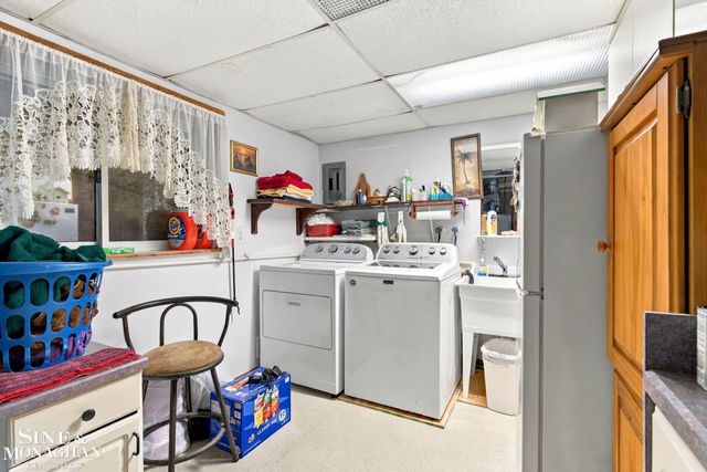 9325 Dixie Hwy Highway, Anchorville, MI 48023