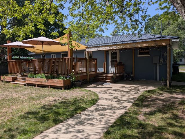 271 Randall Road, Muskegon, MI 49441