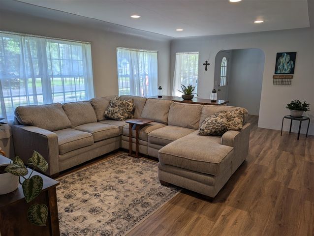 271 Randall Road, Muskegon, MI 49441