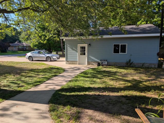 271 Randall Road, Muskegon, MI 49441