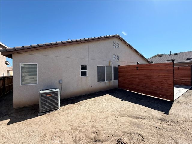 12810 Ethan, Victorville, CA 92392
