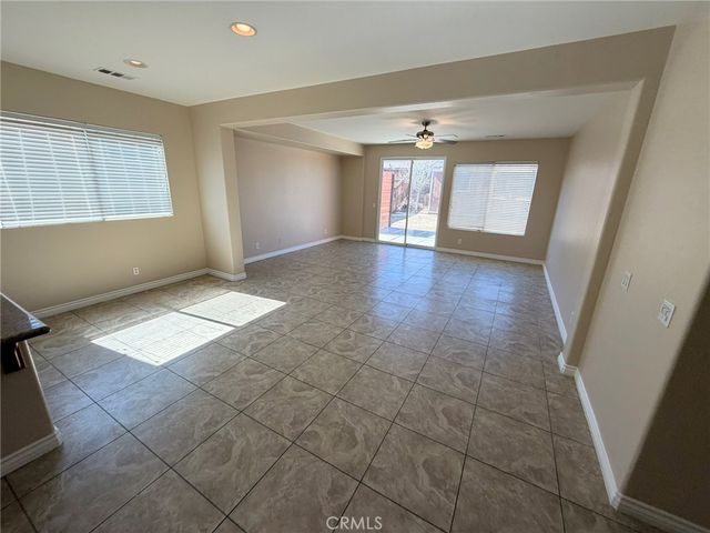12810 Ethan, Victorville, CA 92392