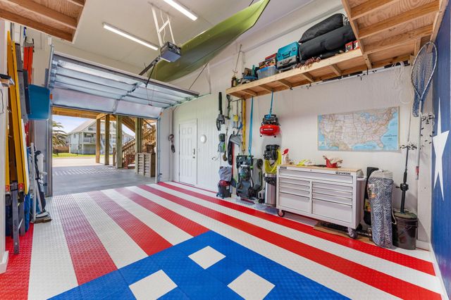 1987 Matt Drive, Crystal Beach, TX 77650