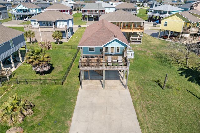 1987 Matt Drive, Crystal Beach, TX 77650