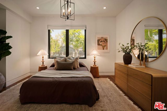 527 Norwich Drive, West Hollywood, CA 90048