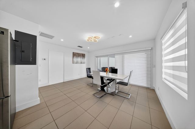 623 S Pine, Lake Worth Beach, FL 33460
