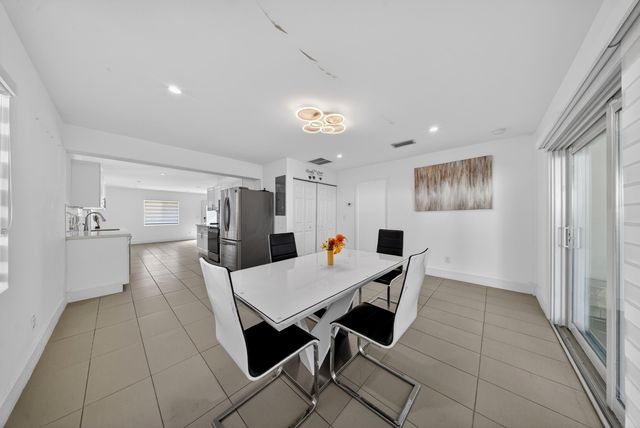 623 S Pine, Lake Worth Beach, FL 33460