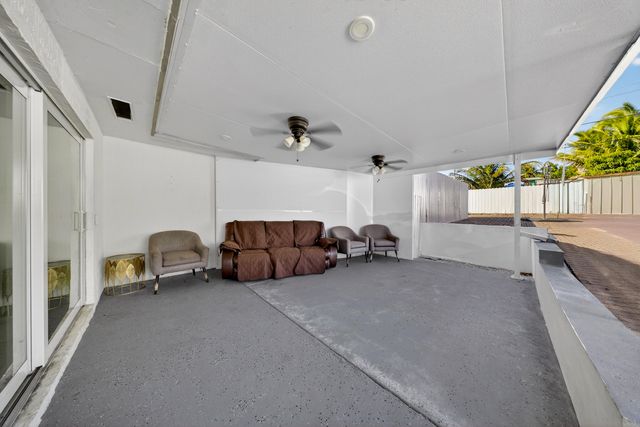 623 S Pine, Lake Worth Beach, FL 33460