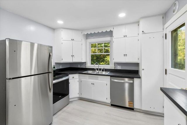 89 Merson Street, Bennington, VT 05201