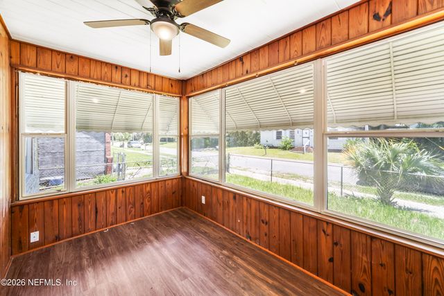 569 W 49TH Street, Jacksonville, FL 32208