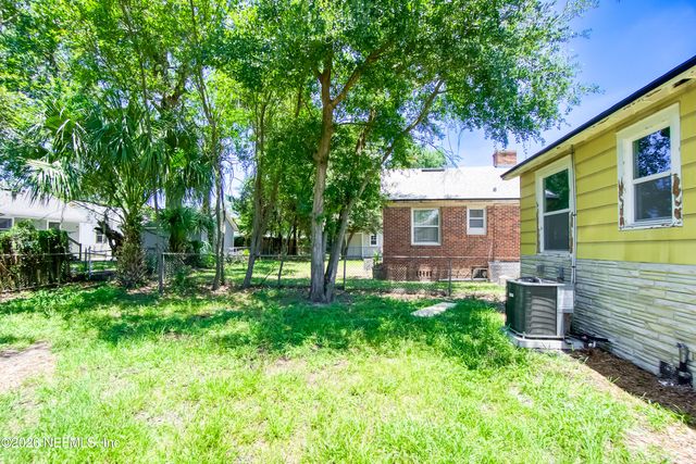 569 W 49TH Street, Jacksonville, FL 32208