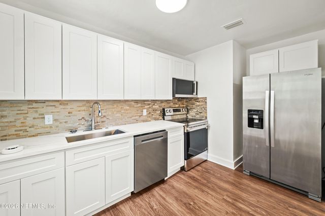 569 W 49TH Street, Jacksonville, FL 32208