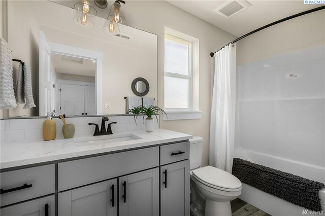 Lot 118 SW Crescent Avenue, Sunnyside, WA 98944