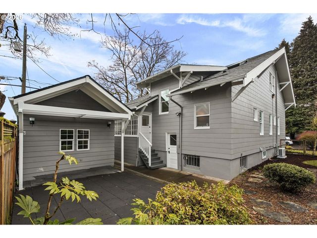 1239 Ne SUMNER St, Portland, OR 97211