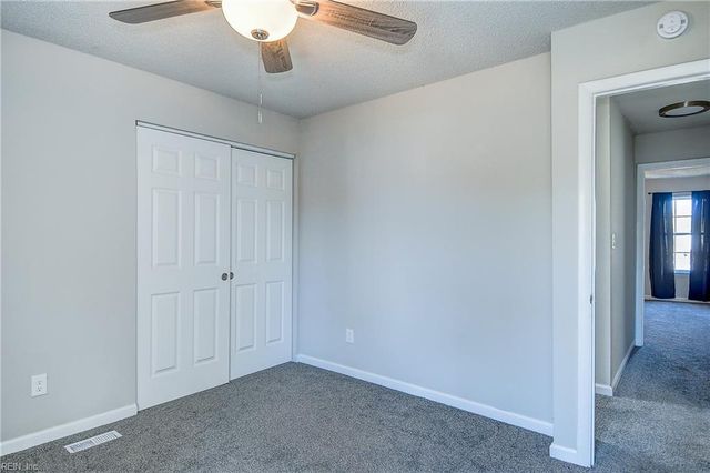 705 Pine Wood CT, Chesapeake, VA 23320