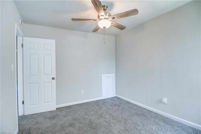 705 Pine Wood CT, Chesapeake, VA 23320