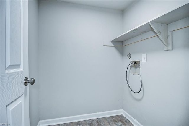 705 Pine Wood CT, Chesapeake, VA 23320