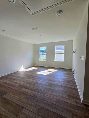 1544 Underbrush Drive, Durham, NC 27703