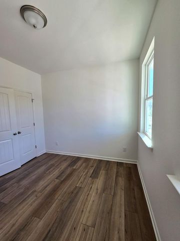 1544 Underbrush Drive, Durham, NC 27703